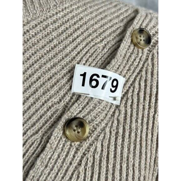 Women’s ASTR the label Button Slit Front Sweater Taupe Size Small - Picture 5 of 5